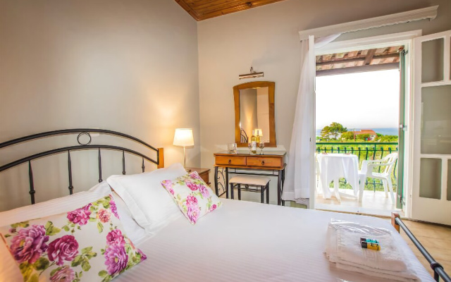 Porto Giardino Resort