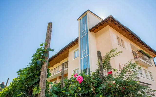 Weingarten Terlan - Rooms & Breakfast