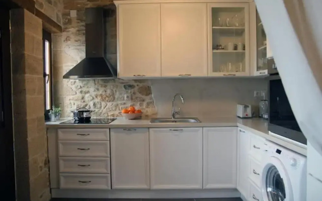 Meli Milon Villa