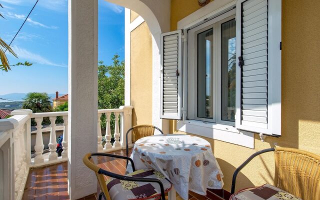 Beautiful Apartment in Omisalj With Wifi