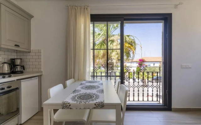 Naro Suites Cesme Marina