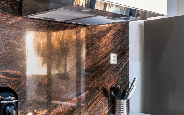 Queen Villa by Betterplace