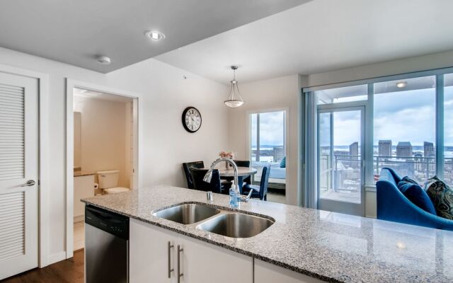 Amazing 3 Bedroom with Spectacular Views