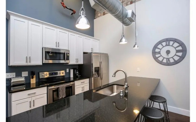 Printers Alley by YouRent