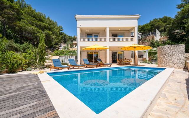 Villa Maja