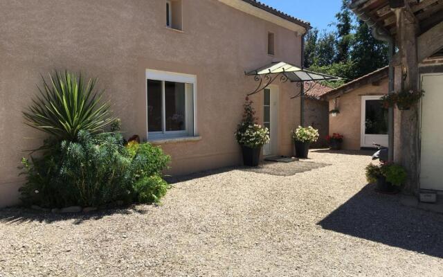 Location Chambres d'Hôtes Clodeguy No 2