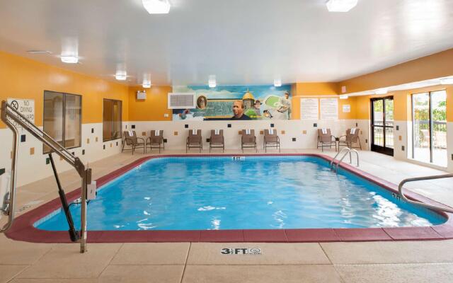 Larkspur Landing South Bend