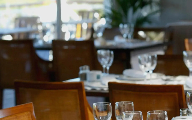 Hotel Nuevo Portil Golf