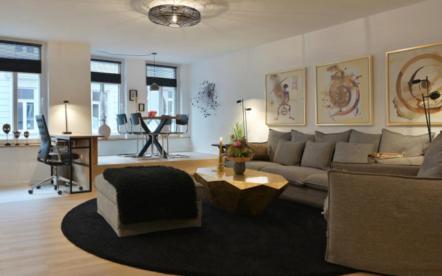 NEU RENOVIERT - Luxus Ferienwohnung in der Fußgängerzone - STADTBLICK