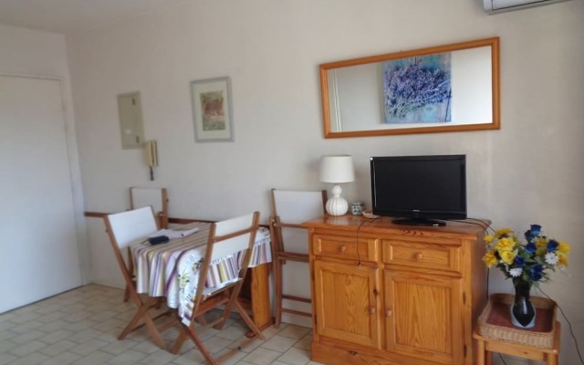 Le Lavandou - T2 Climatisé