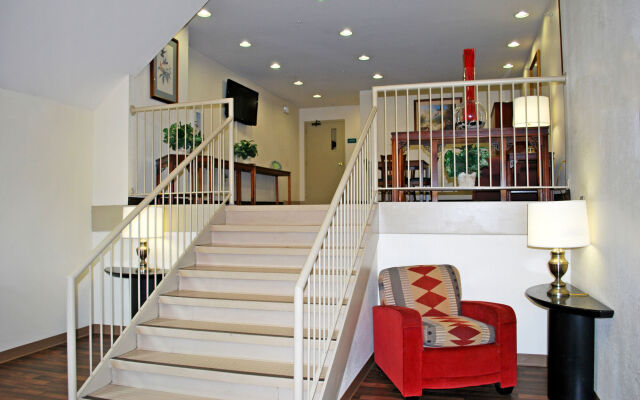 Welcome Suites Hazelwood