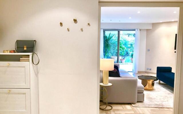 19 Rue du Parc Alexandre III