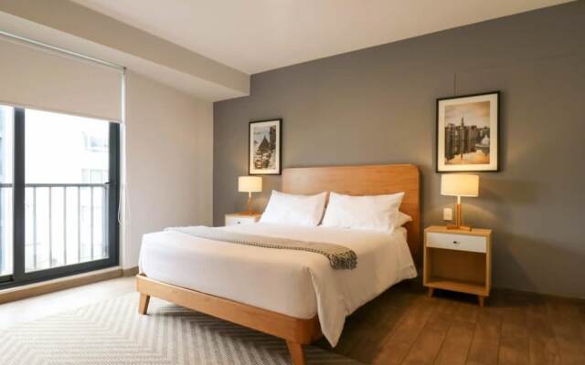 w Astounding 2BR in Miraflores