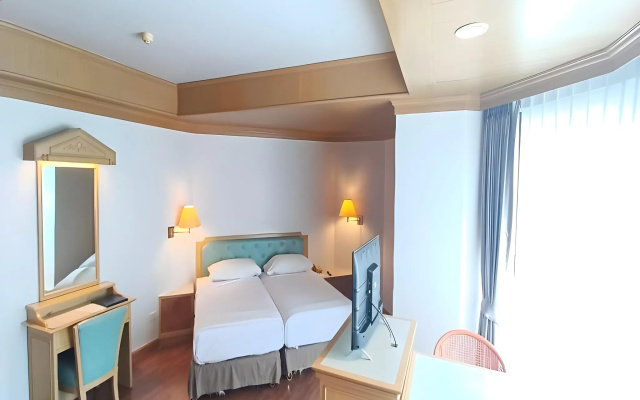 City Beach Resort – Guest Rooms – Hua Hin
