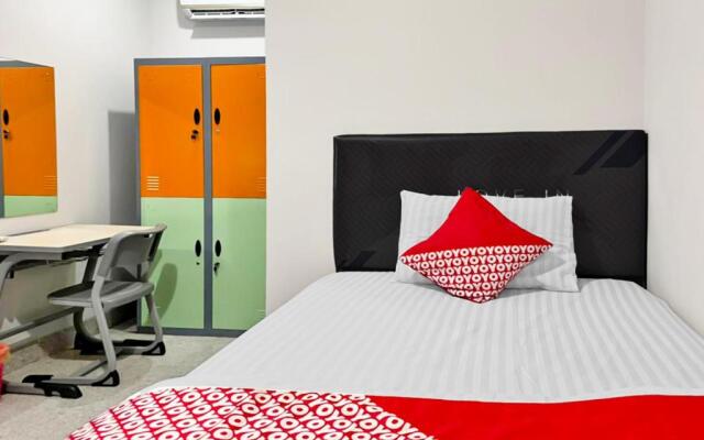 OYO 90708 Kbr Home