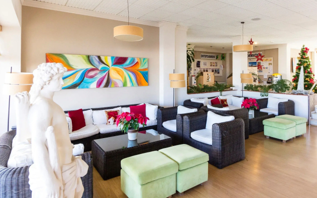 Regency Torviscas Apartments & Suites