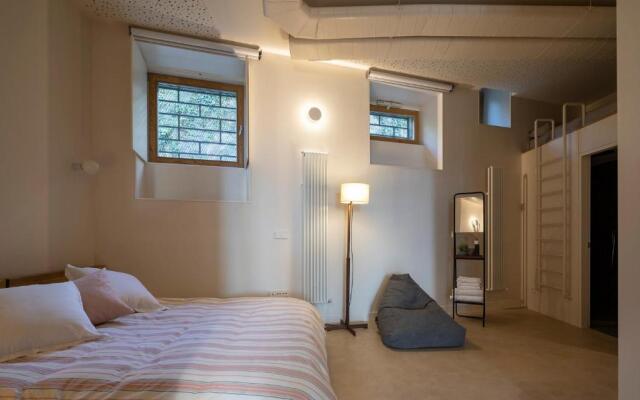 Olivo Apartment by Pris