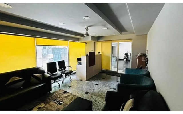 Fabhotel Vibe Living