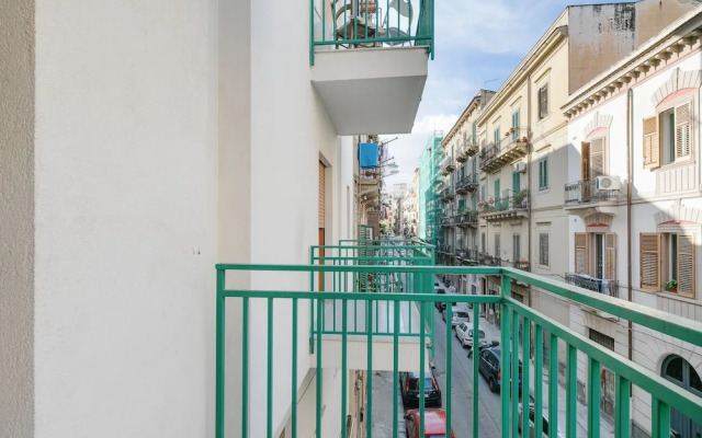 Villa Malfitano Apartment with Terrace