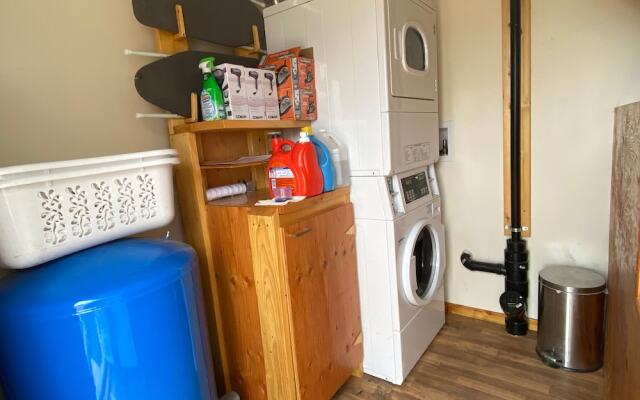 Red Cariboo Apartments