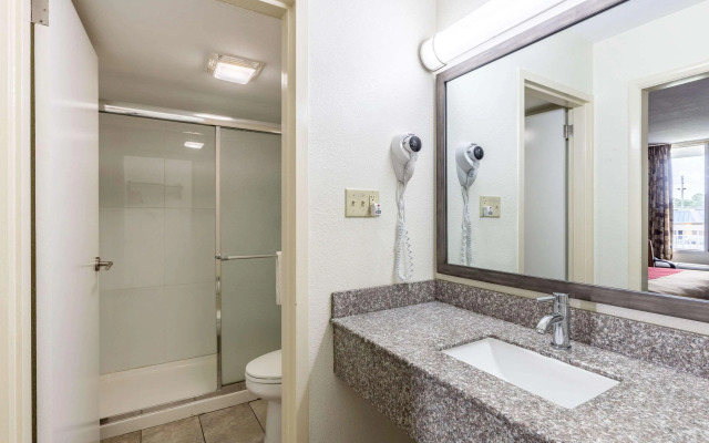 Econo Lodge Thomasville