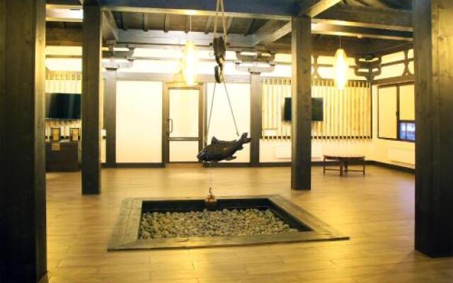 Hotel Vostochnaya Aziya Etnomir