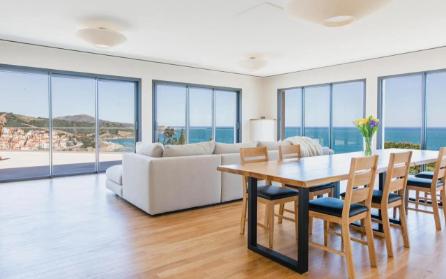 Regina's Banyuls - Modern and brand new house
