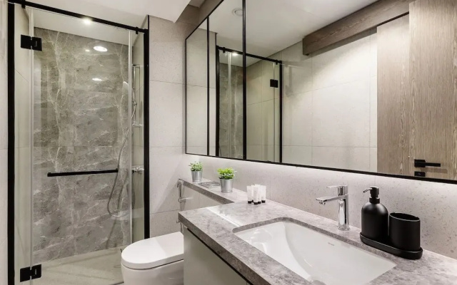Stylish 1BR Apartment at Golf Gate