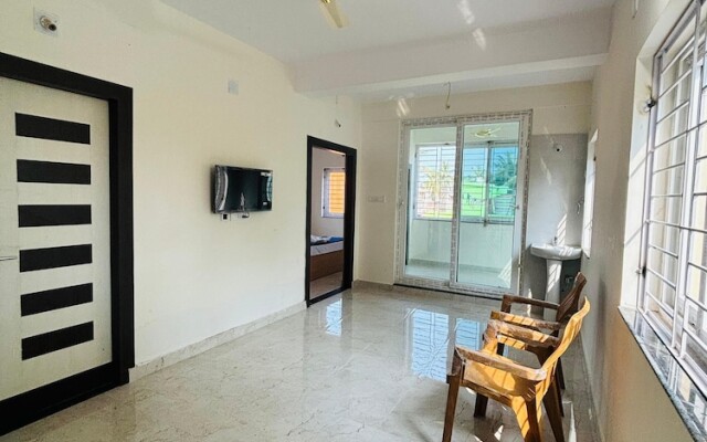 Goroomgo Golden Homes Puri
