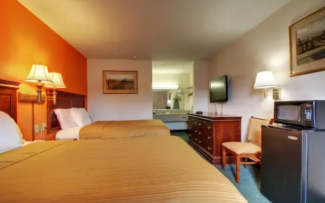 Rodeway Inn