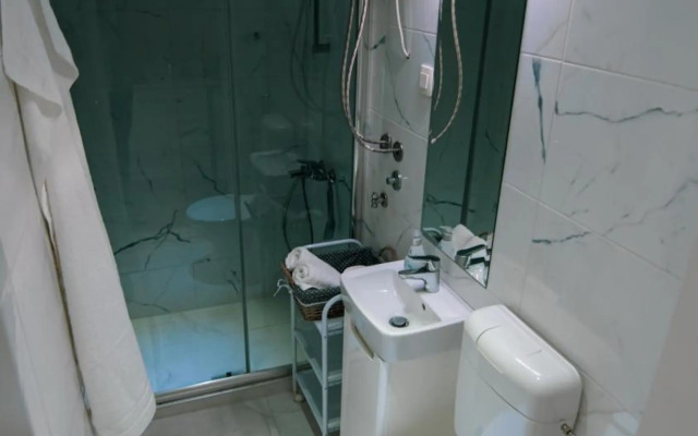 5 Star Central Studio