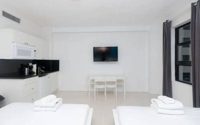 568 Studio Ocean View