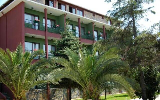 Rhebas Hotel