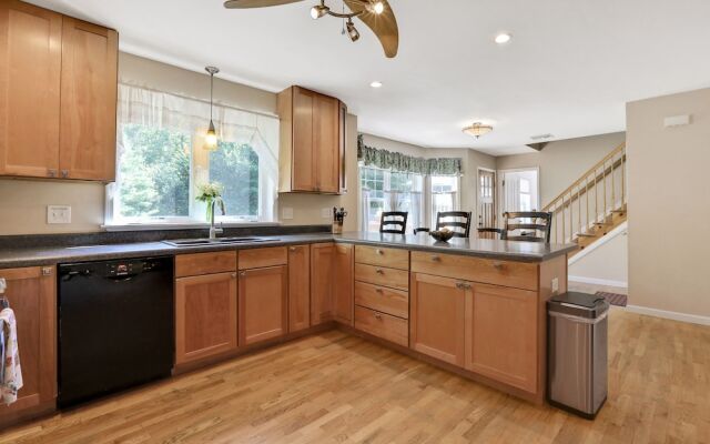 Moondance Ridge Bed & Breakfast