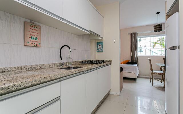 Apto aconchegante a 2min do mar MDI001