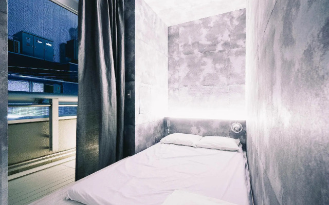 Book & Bed Tokyo Shinsaibashi - Hostel