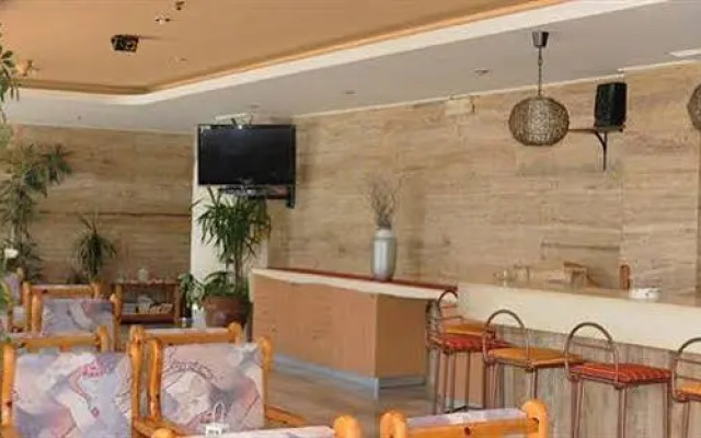 Thomas Hotel