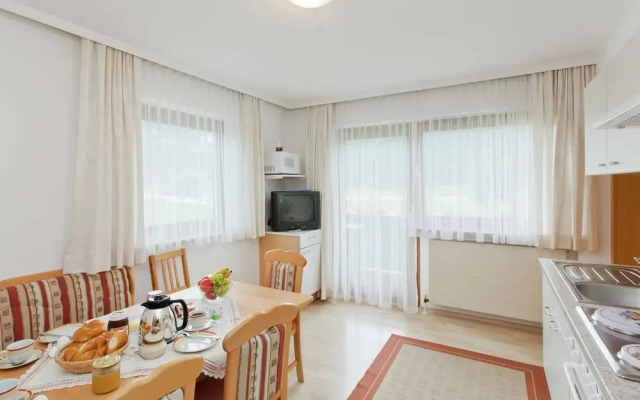 Beautiful Apartment With Large, Sunny Balcony
