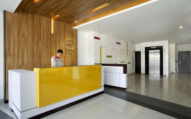 Amaris Hotel Panglima Polim 2