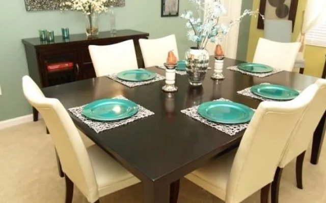 ACO - Universal Boulevard