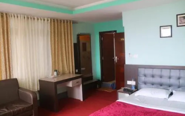 Hotel Flavours Inn