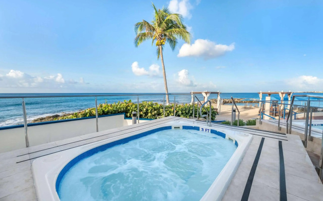 Hilton Vacation Club Flamingo Beach St. Maarten