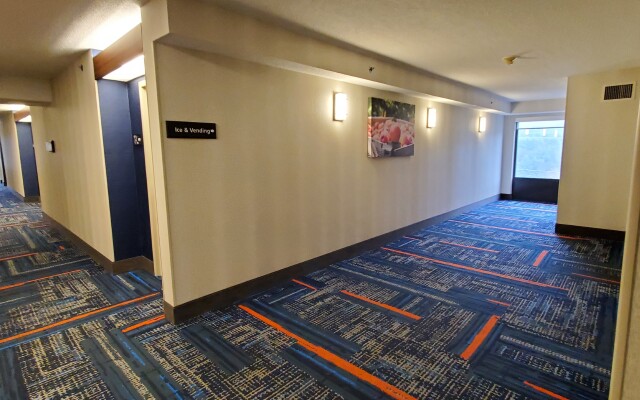 Hampton Inn Hillsville