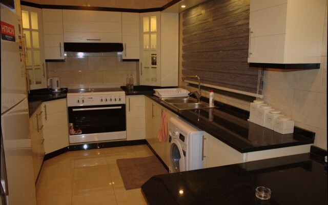 Modern & Hillview Terrace