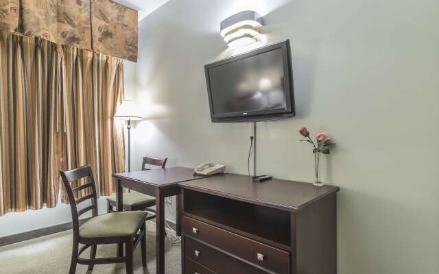 Econo Lodge