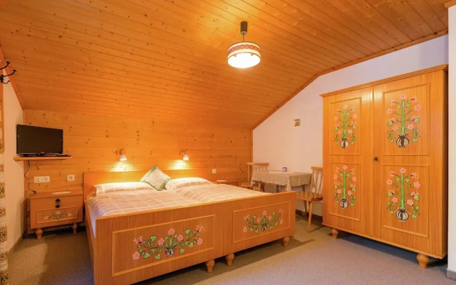 Cozy Apartment in Wald- Konigsleiten