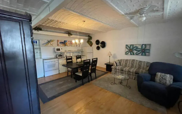 Casita Montana Hotel and Suites