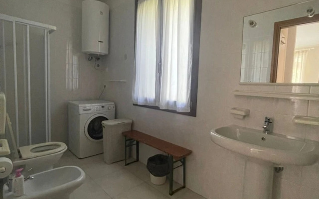 Delightful Villa With Garden and Pool in Albarella