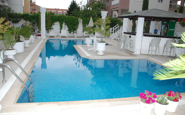 Conny's Boutique Hotel - Adults Only