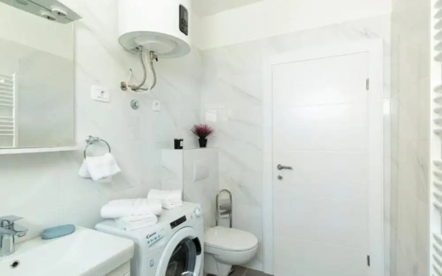 Charming Apartment Sant Elia